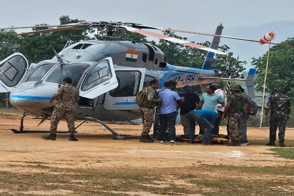 Chaibasa : आईईडी ब्लास्ट में झारखंड जगुआर का जवान घायल, एयरलिफ्ट कर रांची भेजा गया
