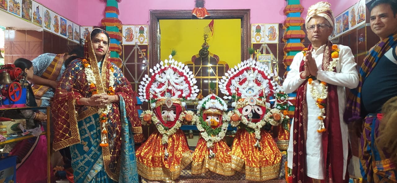 Gua :  रथयात्रा में उमड़ा जन सैलाब, महिलाओं ने संभाला मोर्चा