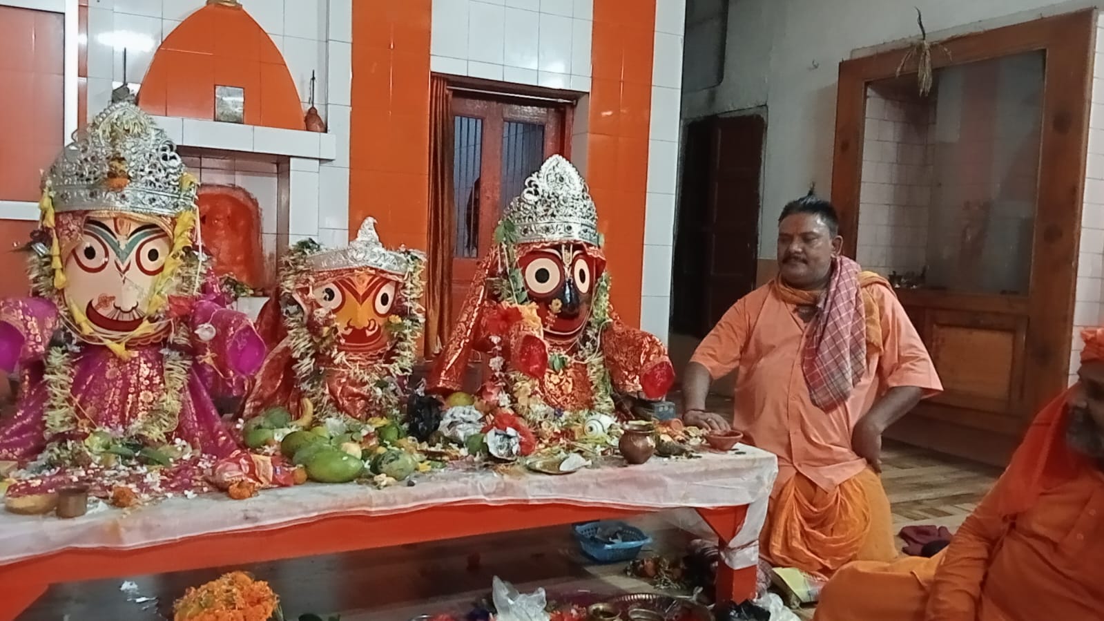 Seraikela : चांडिल अनुमंडल क्षेत्र में धूम धाम से निकली रथ यात्रा, महाप्रभु के जयकारे से भक्तिमय हुआ वातावरण