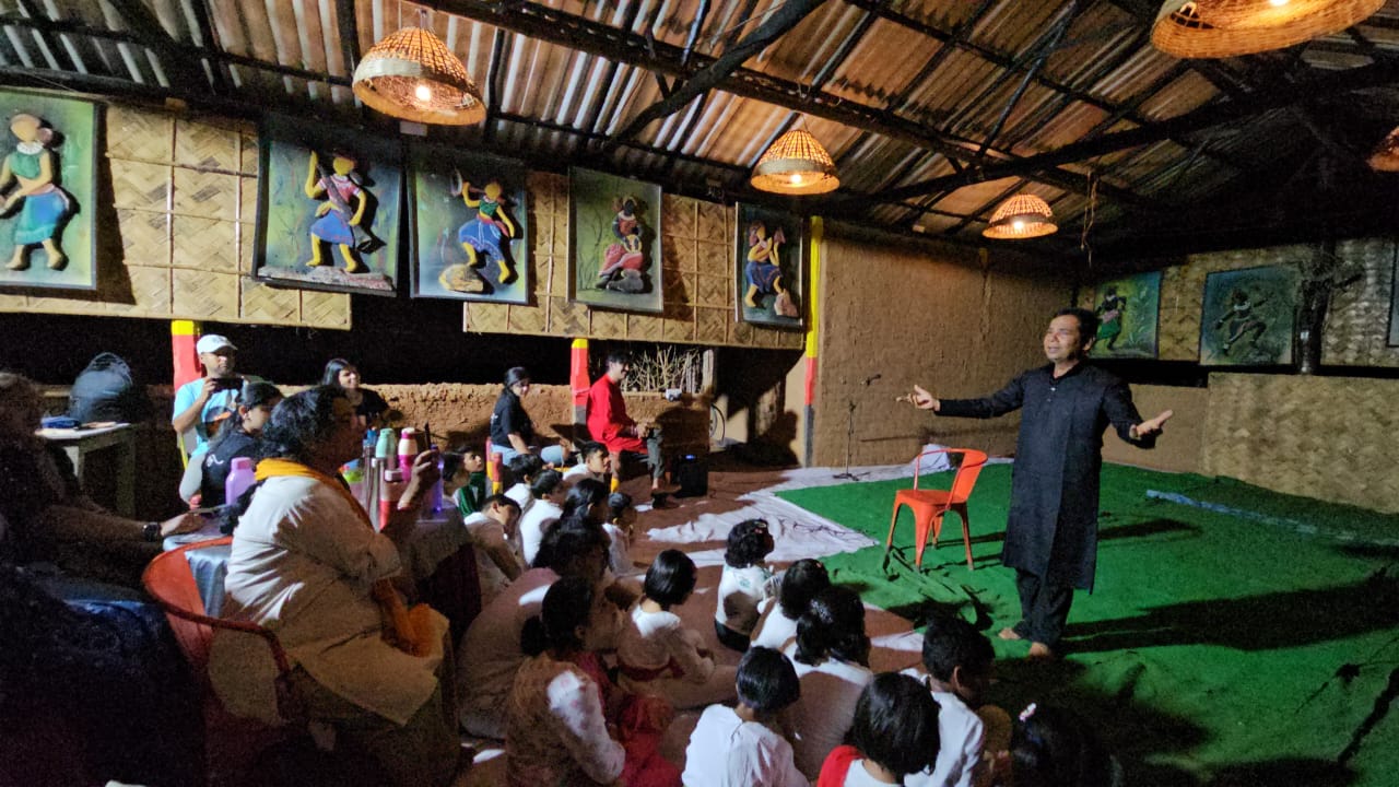 Jhargram: कथाकृति झाड़ग्राम द्वारा स्टोरी टेलिंग वर्कशॉप का आयोजन, मंचित की दो प्रभावशाली प्रस्तुतियाँ