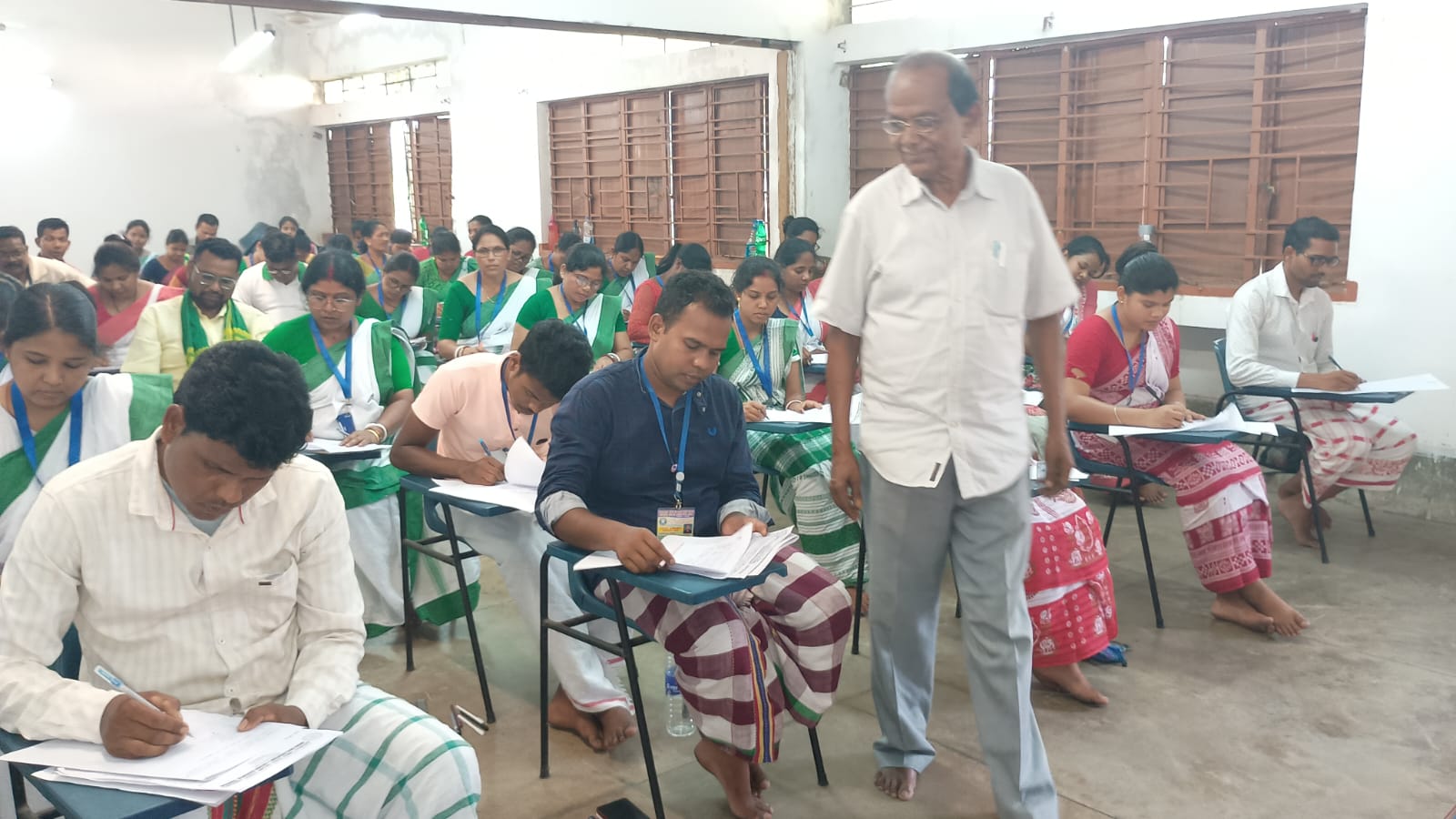 Jadugora: ASECA की ग्रीष्मकालीन संथाली बोर्ड परीक्षा संपन्न, 57 परीक्षार्थी हुए शामिल