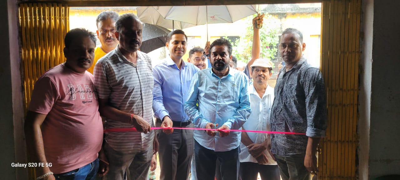 Bahragora: बहरागोड़ा लैंपस में धान बीज वितरण का हुआ शुभारंभ