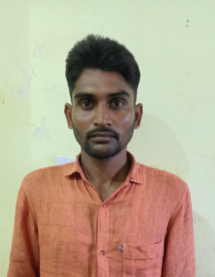 Gamharia: गम्हरिया यार्ड से जब्त वाहन चोरी का आरोपी गिरफ्तार! पांच वर्षों से था फरार