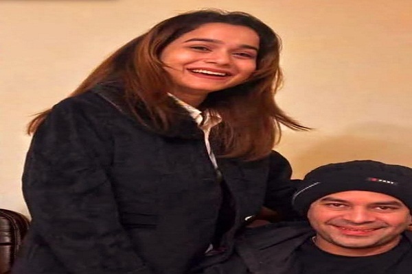 Patna : ‘प्यार किया है, कोई गुनाह नहीं’ अनुष्का यादव से मिलने बाइक से उसके घर पहुंचे तेजप्रताप