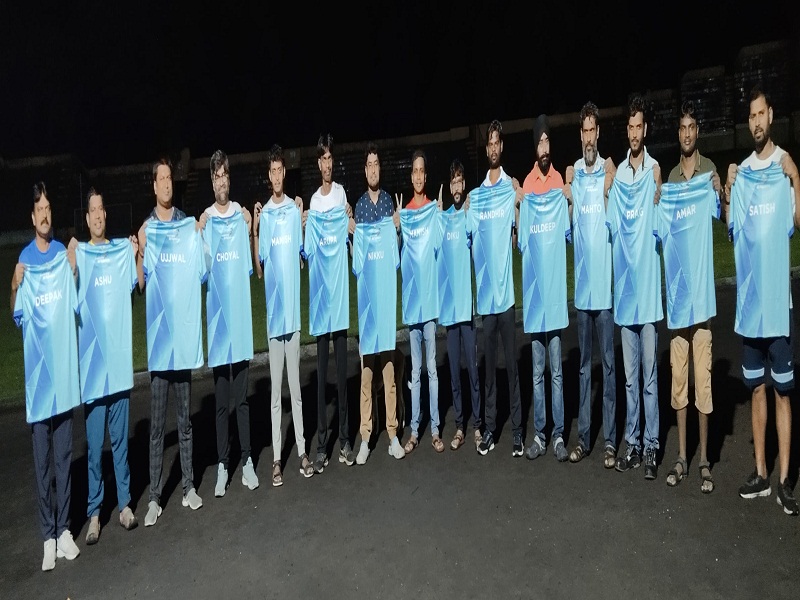 Jamshedpur : जमशेदपुर रनजीनियर्स ग्रुप का टी-शर्ट लांच