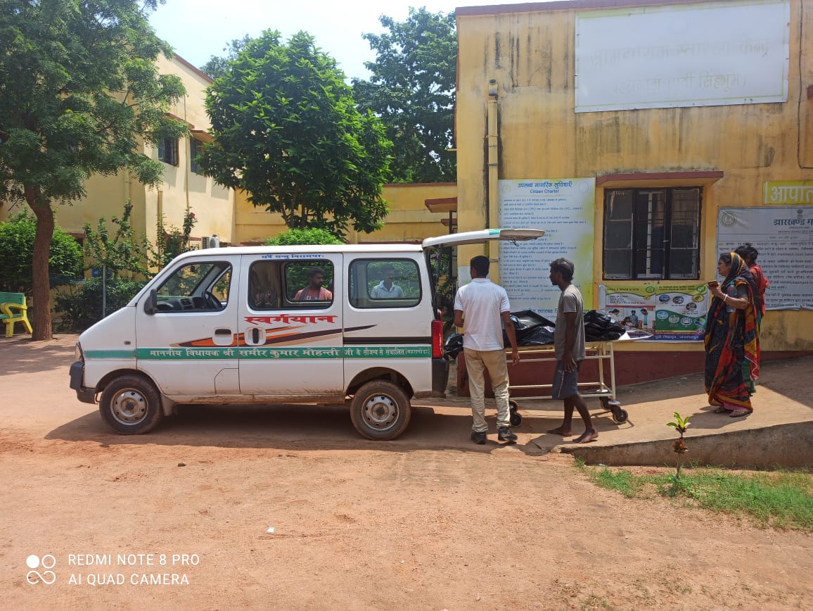 Bahragora: अज्ञात वाहन की चपेट में आकर वृद्धा की मौत, जांच में जुटी पुलिस 