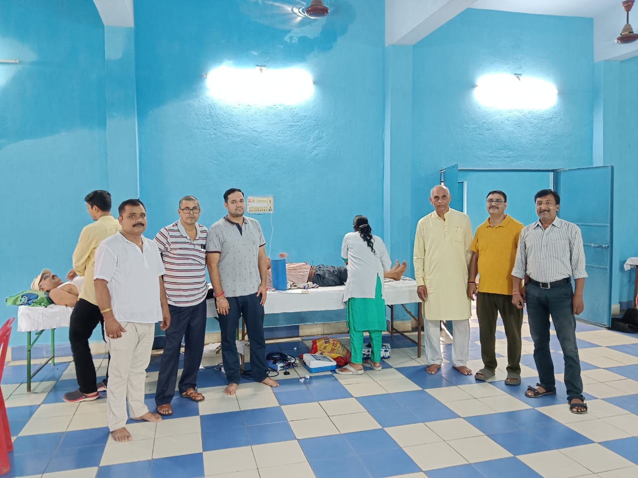 Jamshedpur: 100 से अधिक मरीजों को मिला निःशुल्क फिजियोथेरेपी, सहजानंद संस्थान ने लगाया सेवा शिविर