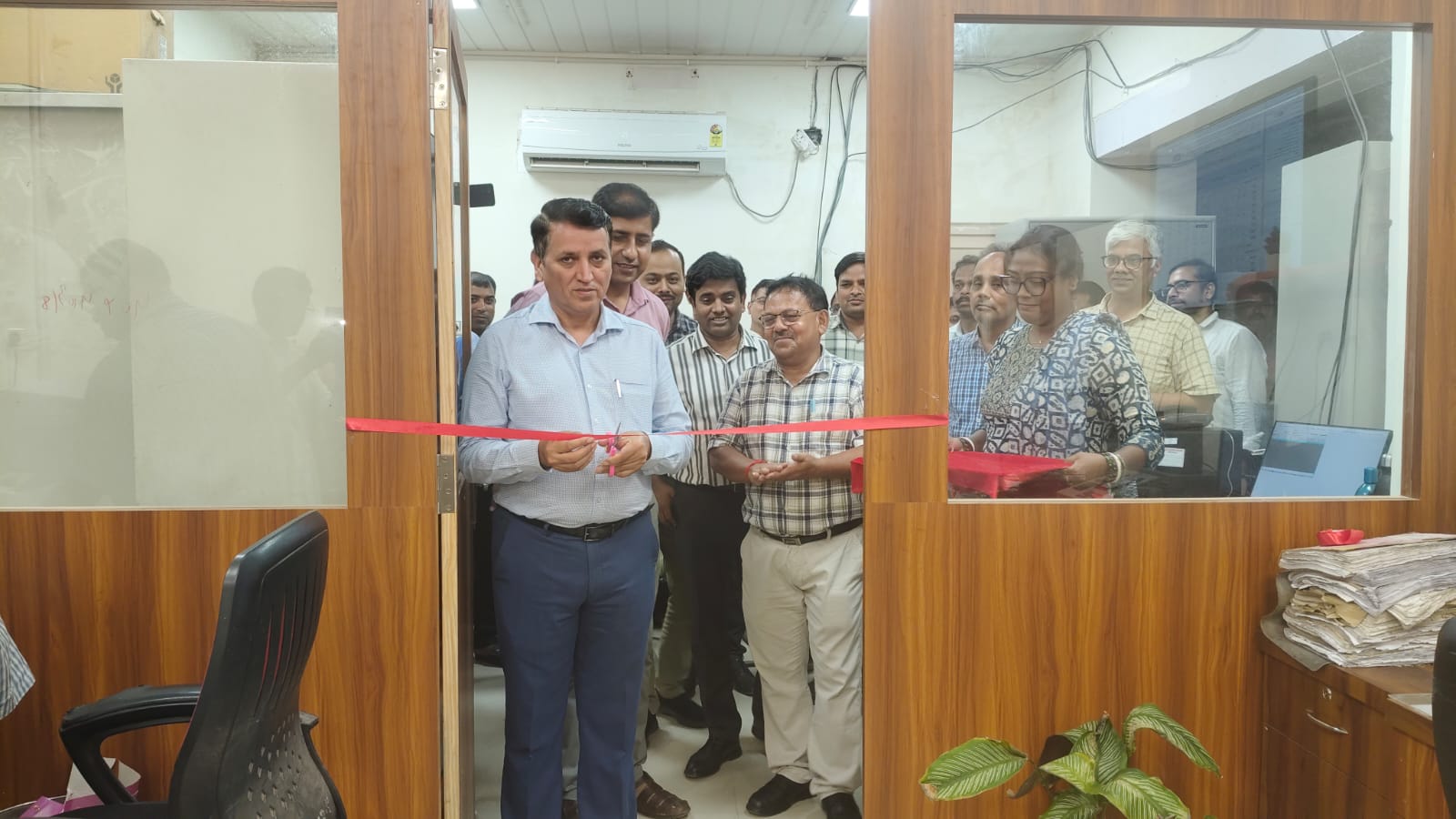 Kharagpur: खड़गपुर रेल मंडल में परिचालन को नई दिशा, कोचिंग एवं वाणिज्यिक नियंत्रण कक्ष का उद्घाटन