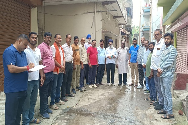 Jamshedpur : जदयू ने मानगो में चलाया संपर्क, समस्या समाधान अभियान