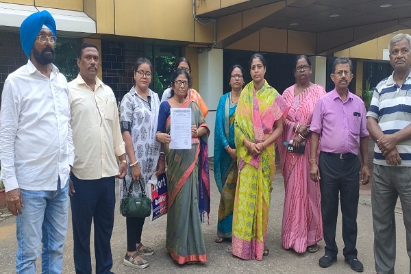 Jamshedpur : श्री सार्वजनिक दुर्गा पूजा न्यास समिति के भवन पर ‘सजायाफ्ता’ ने जमाया कब्जा, डीसी-एसएसपी से शिकायत