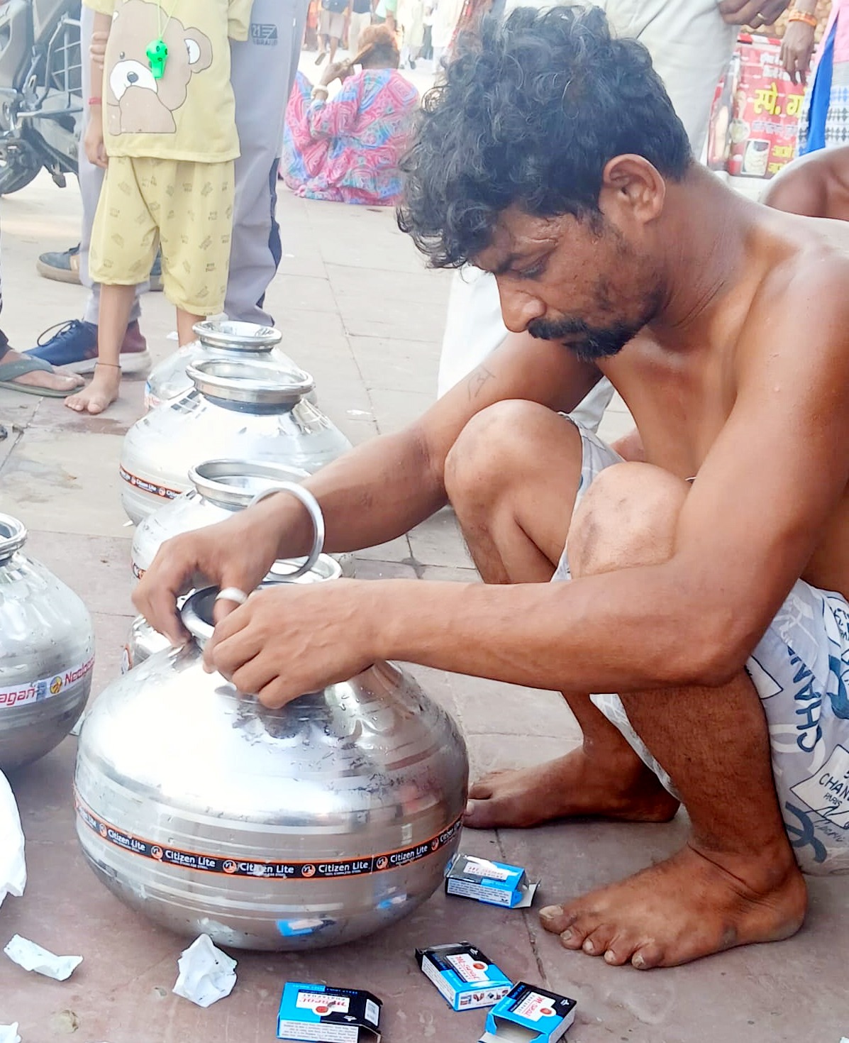 Deoghar Sharavani Mela 2025: कांवड़ यात्रा का अनदेखा नायक, M-Seal बना हर श्रद्धालु का भरोसा