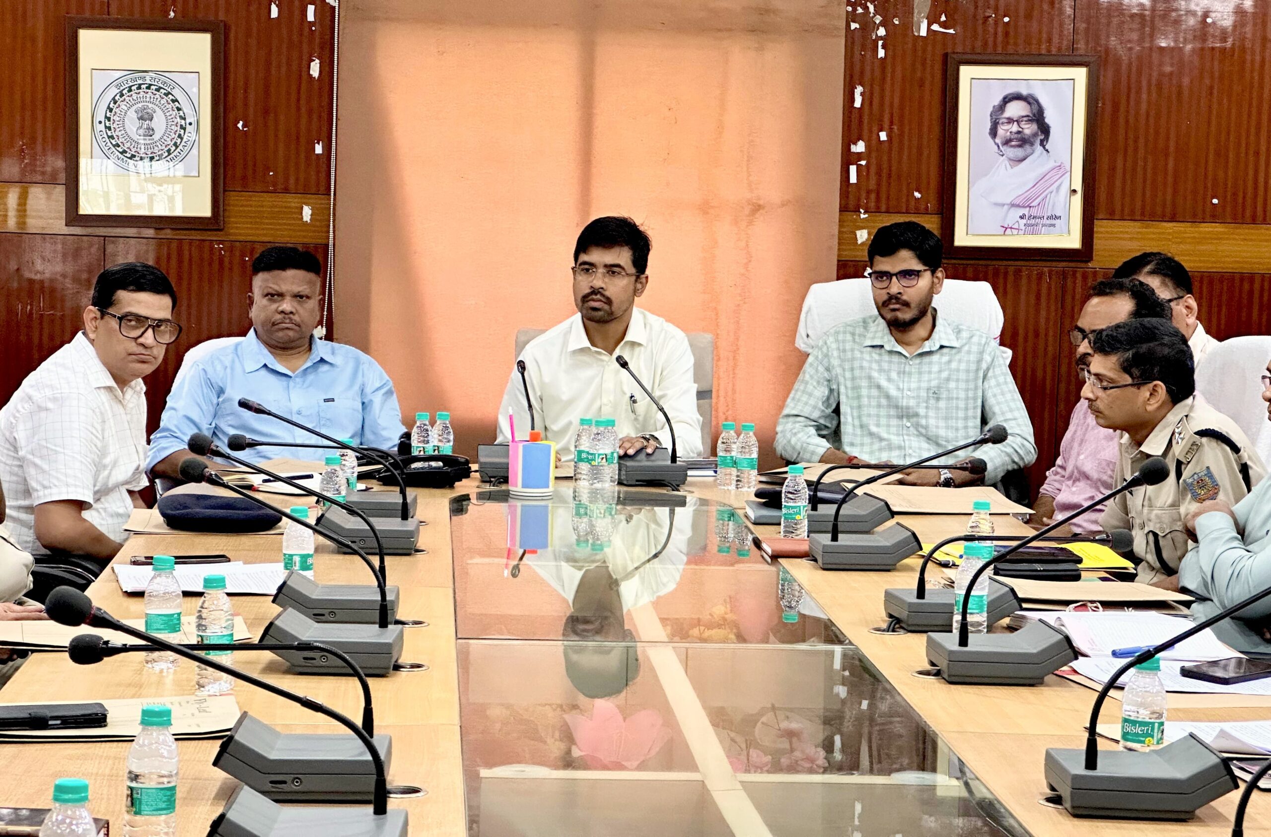 Deoghar: स्वतंत्रता दिवस की तैयारियां जोरों पर, उत्कृष्ट काम करने वालों को मिलेगा सम्मान