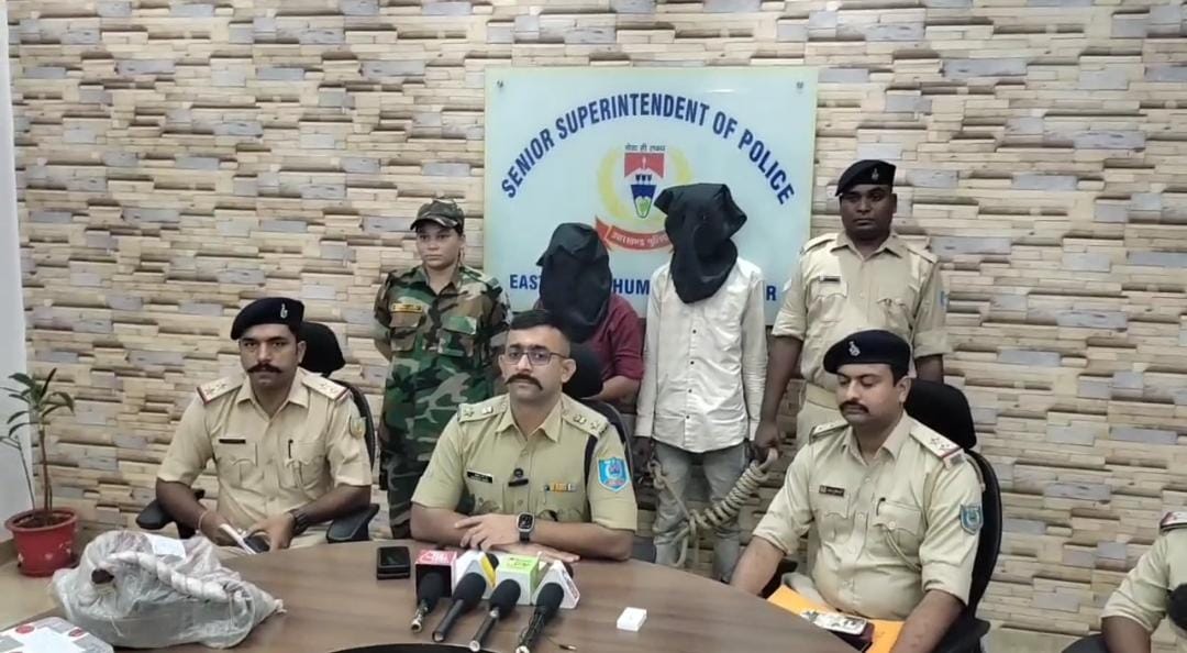 Jamshedpur: हनुमान वाटिका मंदिर में चोरी का पर्दाफाश, दो गिरफ्तार