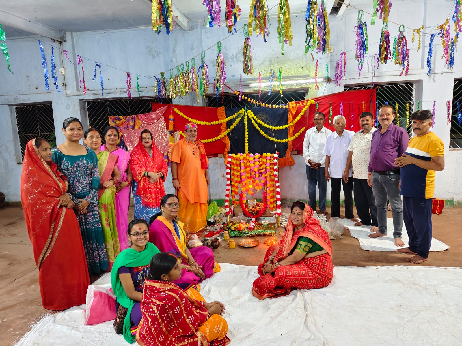 Chaibasa: गुवा में झूमी जन्माष्टमी, मंदिरों में उमड़े श्रद्धालु – छठियारी पर बंटेगा महाभोग