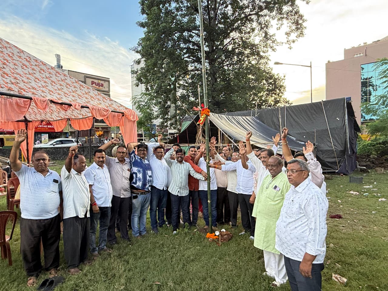 Jamshedpur: गोलमुरी फूड प्लाजा में दुर्गा पूजा पंडाल का भूमि पूजन, शंकर-पार्वती की पूजा है विशेष आकर्षण