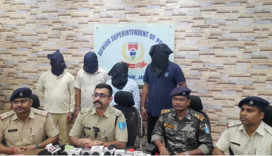 Jamshedpur: नौकरी के नाम पर ठगी का खेल – जमशेदपुर पुलिस ने बचाई 179 जिंदगी