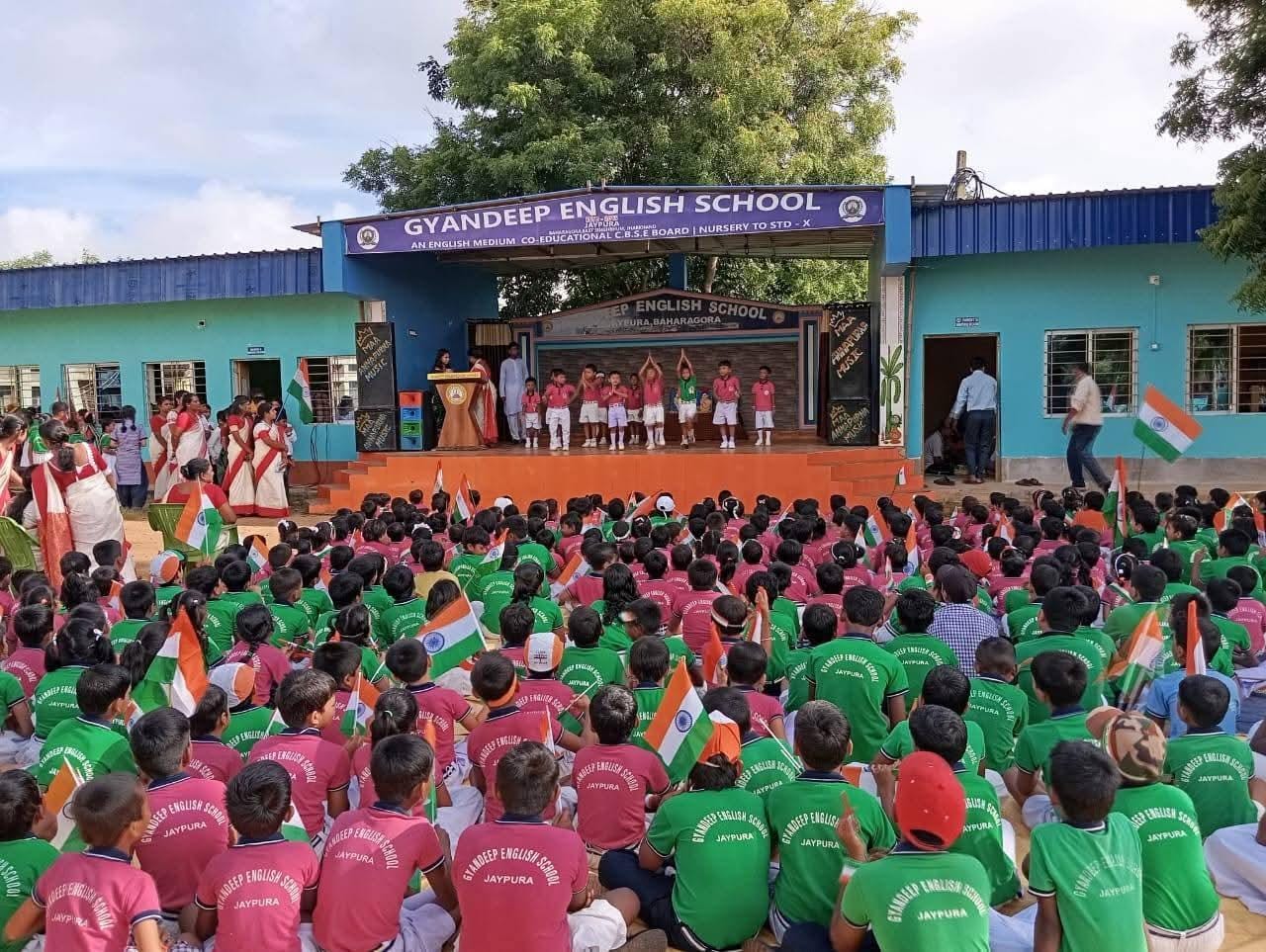 Gyandeep English School को मिली स्थायी मान्यता, छात्रों को मिलेगा सर्वांगीण प्रशिक्षण