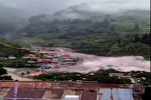 disaster : उत्तरकाशी के धराली में फटा बादल, 20 सेकंड में सब तबाह, 60 लोग लापता