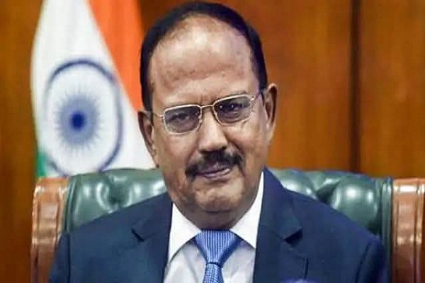 अमेरिका से तनातनी के बीच रूस पहुंच गए NSA अजित डोभाल, तेल खरीद पर हो सकती है बड़ी डील