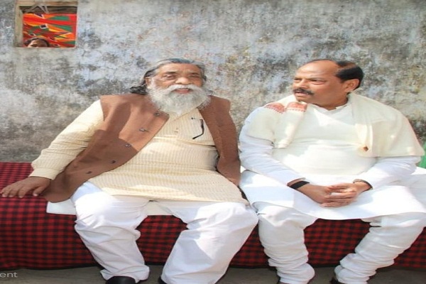 homage to shibu soren : शिबू सोरेन का जाना मेरी व्यक्तिगत क्षति, वे पिता तुल्य रहे : रघुवर दास