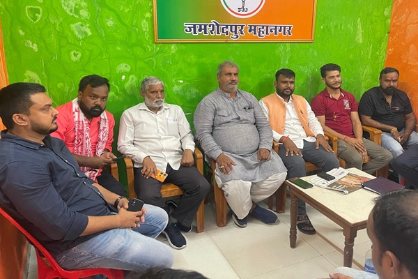 Jamshedpur : सेवा पखवाड़ा को सफल बनाने हेतु भाजयुमो की बैठक सम्पन्न