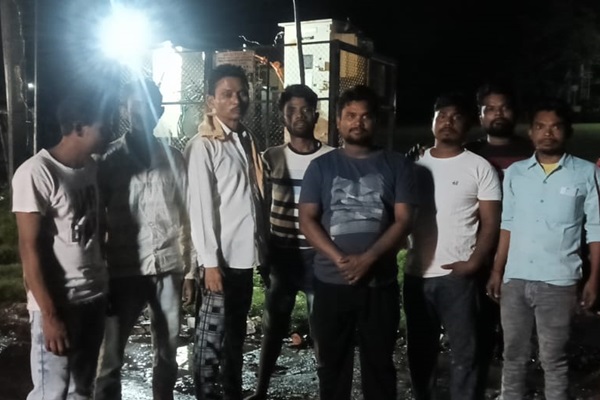 Ghatsila : त्योहारों से पहले बदला ट्रांसफार्मर, बहाल हुई बिजली आपूर्ति