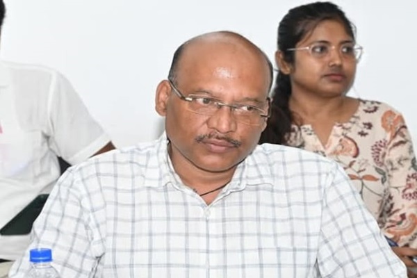 Seraikela : सरायकेला में सिविल कोर्ट शिफ्टिंग का विरोध, अस्मिता बचाने की लड़ाई की चेतावनी