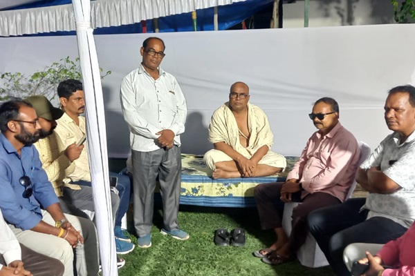 Jamshedpur : झामुमो नेता बबन राय की पत्नी के निधन पर विधायक मंगल कालिंदी ने जताया शोक