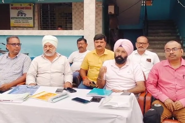 Jamshedpur : विश्वकर्मा पूजा पर मानगो स्थित ट्रांसपोर्ट नगर परिसर में अक्षरा सिंह देंगी प्रस्तुति