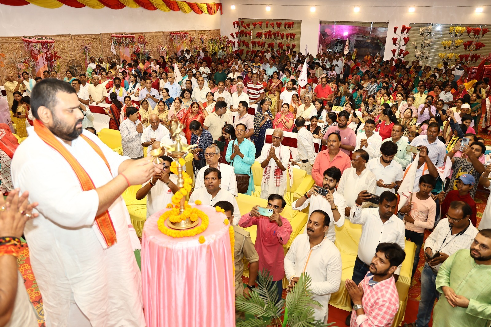 Deoghar: देवघर में विज्ञान देव जी महाराज का भव्य स्वागत, प्रेम और सत्य पर दिया संदेश