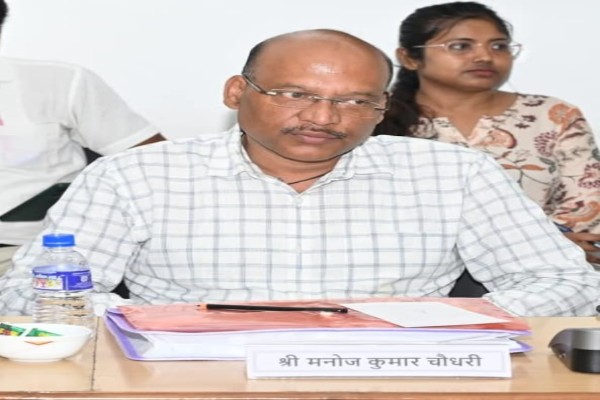 Saraikela: खराब विद्युत आपूर्ति से जनता परेशान, विभागीय अधिकारियों पर लापरवाही का आरोप