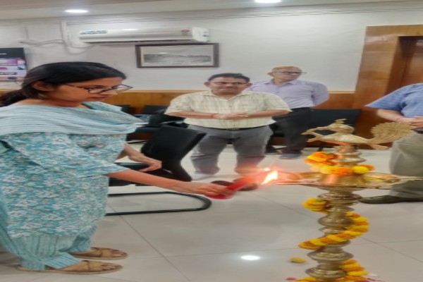 Kharagpur: खड़गपुर मंडल में राजभाषा पखवाड़ा शुरू, हिंदी के प्रचार-प्रसार पर जोर