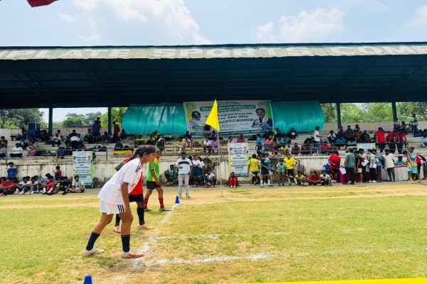 Jamshedpur: जमशेदपुर में जिला स्तरीय खेल प्रतिभा चयन प्रतियोगिता, 454 खिलाड़ियों ने दिखाया दम