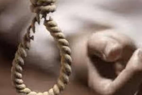 Jamshedpur : टेल्को में 16 वर्षीय किशोरी ने फांसी लगाकर आत्महत्या की