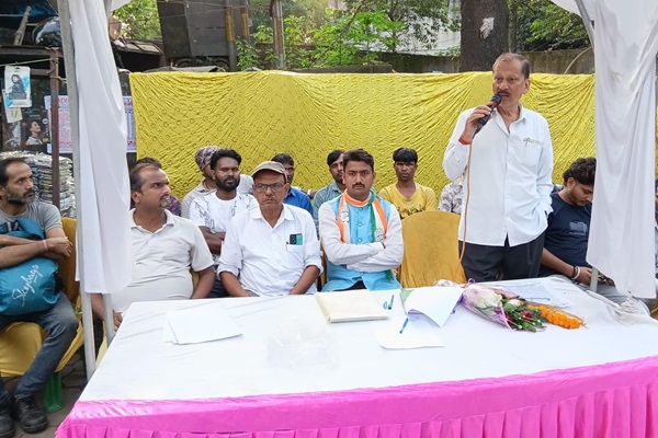 Jamshedpur : टाटा स्टील पावर हाउस गेट-3 के सामने जोहार झारखंड श्रमिक संघ का धरना, श्रमिक उत्पीड़न के खिलाफ जोरदार प्रदर्शन