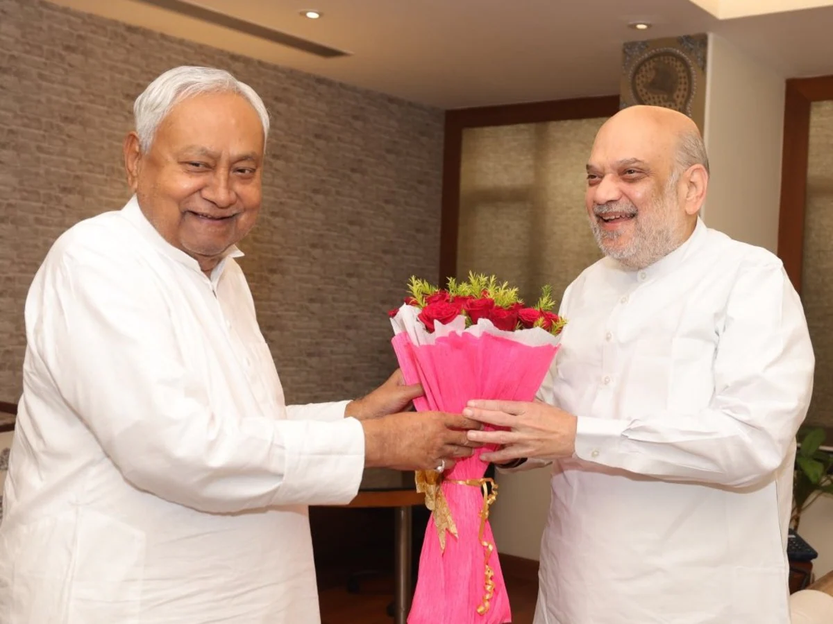 Bihar Elections: अमित शाह का बिहार मिशन शुरू, नीतीश से मुलाकात – छपरा में जनसभा आज