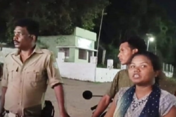 Jamshedpur : भीड़भाड़ वाले संडे मार्केट से महिला की स्कूटी चोरी, सुरक्षा व्यवस्था पर सवाल