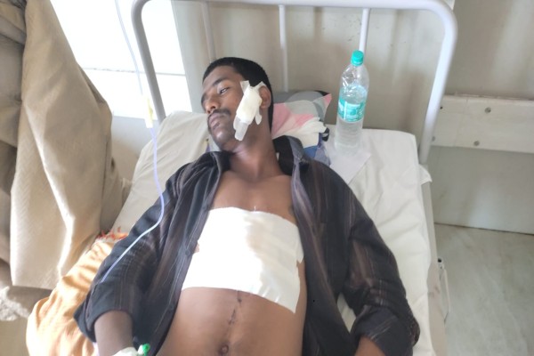 Jamshedpur: कपाली में दोस्ती बनी दुश्मनी, नशे में युवक ने दोस्त को चाकू मारकर किया घायल