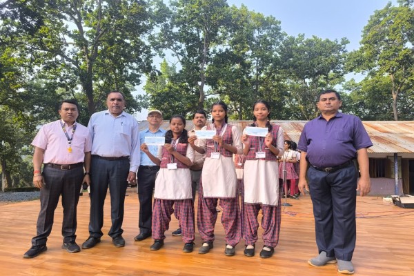 DAV Public School चिड़िया के छात्राओं ने नेशनल गेम्स में जीते गोल्ड मेडल