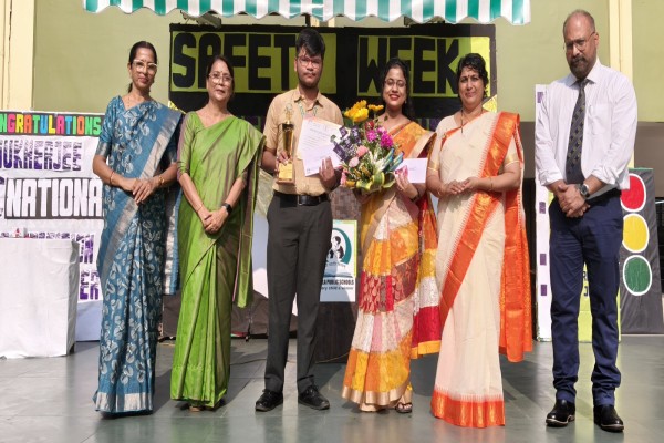 Jamshedpur: अर्नब मुखर्जी ने रचा इतिहास, KPS कदमा के छात्र बने राष्ट्रीय डिबेट चैंपियन