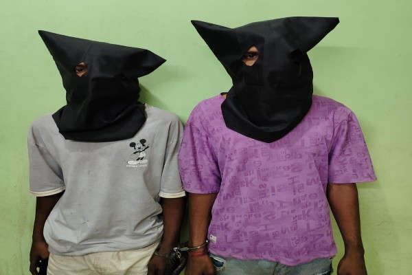 Jamshedpur: एंटी-क्राइम चेकिंग टीम की कार्रवाई, बिना नंबर प्लेट वाली अलग-अलग बाइक पर दो गिरफ्तार