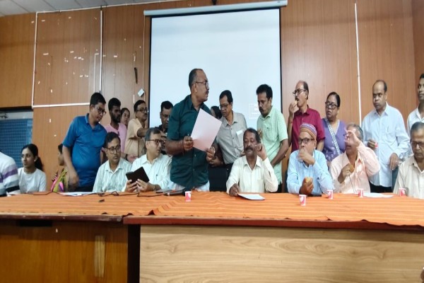 Jhargram: झाड़ग्राम राज कॉलेज के 75 साल पूरे, प्लैटिनम जुबिली समारोह की तैयारियाँ जोरों पर