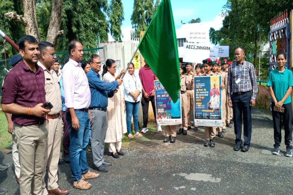 Jadugora: यूसिल कॉलोनी में मतदाता जागरूकता अभियान, वोट नहीं डालने वाले कर्मियों का कटेगा वेतन