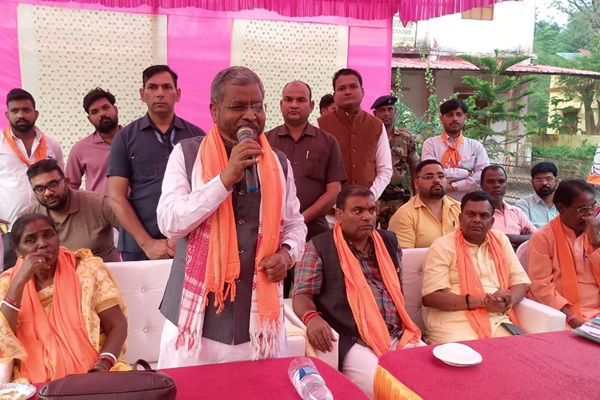 Jadugoda : “राज्य की सबसे बड़ी समस्या हेमंत सोरेन” — जादूगोड़ा की सभा में बोले बाबू लाल मरांडी