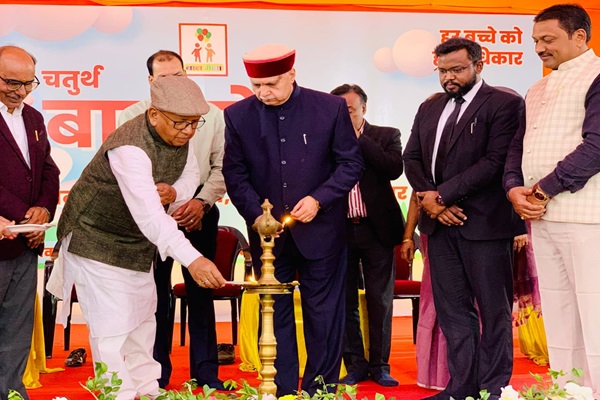 Jamshedpur : चतुर्थ बाल मेले में बाल अधिकार संरक्षण अधिनियम पर संगोष्ठी आयोजित