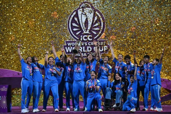 Women’s World Cup: भारत ने पहली बार जीता महिला विश्व कप – टूटा 52 साल का इंतजार, इनामी राशि में भी रचा नया रिकॉर्ड