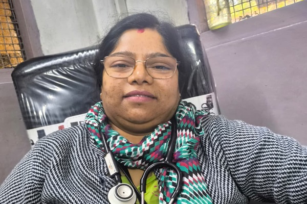 Gua : सेल चिड़िया माइंस में डॉ. नीतू कुमारी का समर्पित चिकित्सा सेवा का अद्भुत योगदान