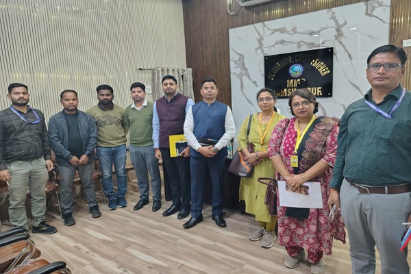 Jamshedpur : जनगणना निदेशालय की संयुक्त सचिव उर्मिशा नन्दी ने प्री-टेस्ट जनगणना कार्यों का किया निरीक्षण