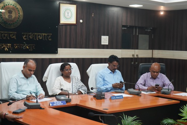 घाटशिला उपचुनाव: माइक्रो ऑब्जर्वर का पहला रैंडमाइजेशन हुआ पूरा, निगरानी मजबूत बनाने की तैयारी