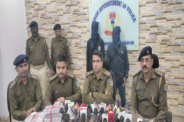 Jamshedpur: टेल्को ठीकेदार के ऑफिस से हुई दस लाख की लूट का खुलासा – दो आरोपी गिरफ्तार